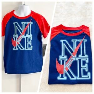 🆕Boy’s Nike Raglan Neon Graphic Short Sleeve Tee